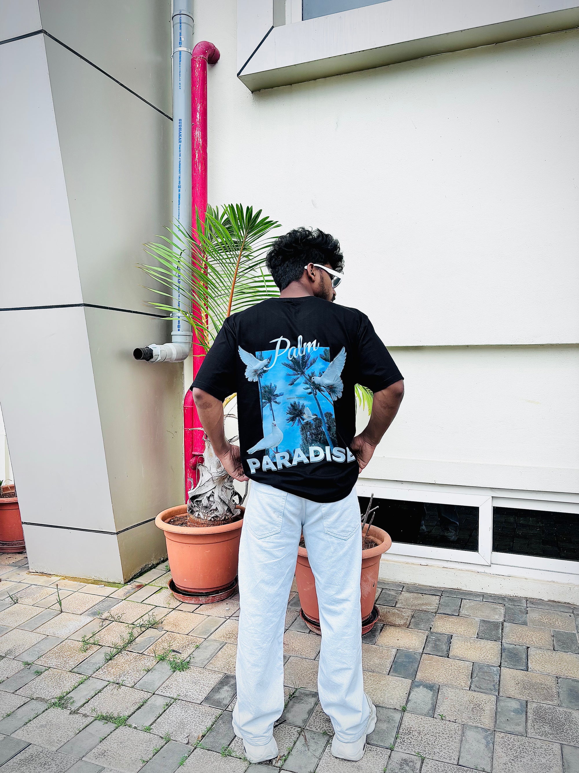 Paradise Oversized Unisex Tee – Premium Fit